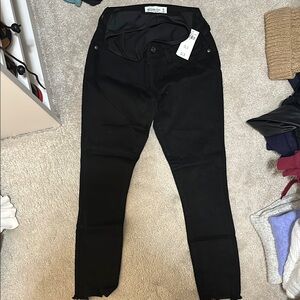 Abercrombie & Fitch MATERNITY Black Skinny Jeans